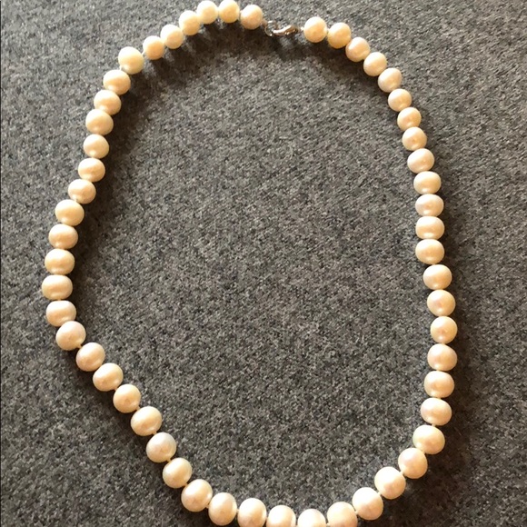 Authentic Pearl Necklace & Bracelet Set - Picture 3 of 4